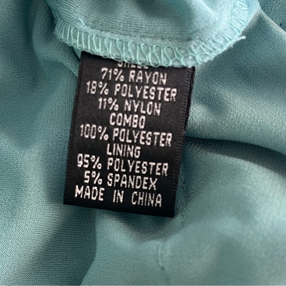 Adrianna Papell Crisscross Shutter Pleat Sheath Dress Green Size 10 Cocktail - Picture 9 of 12